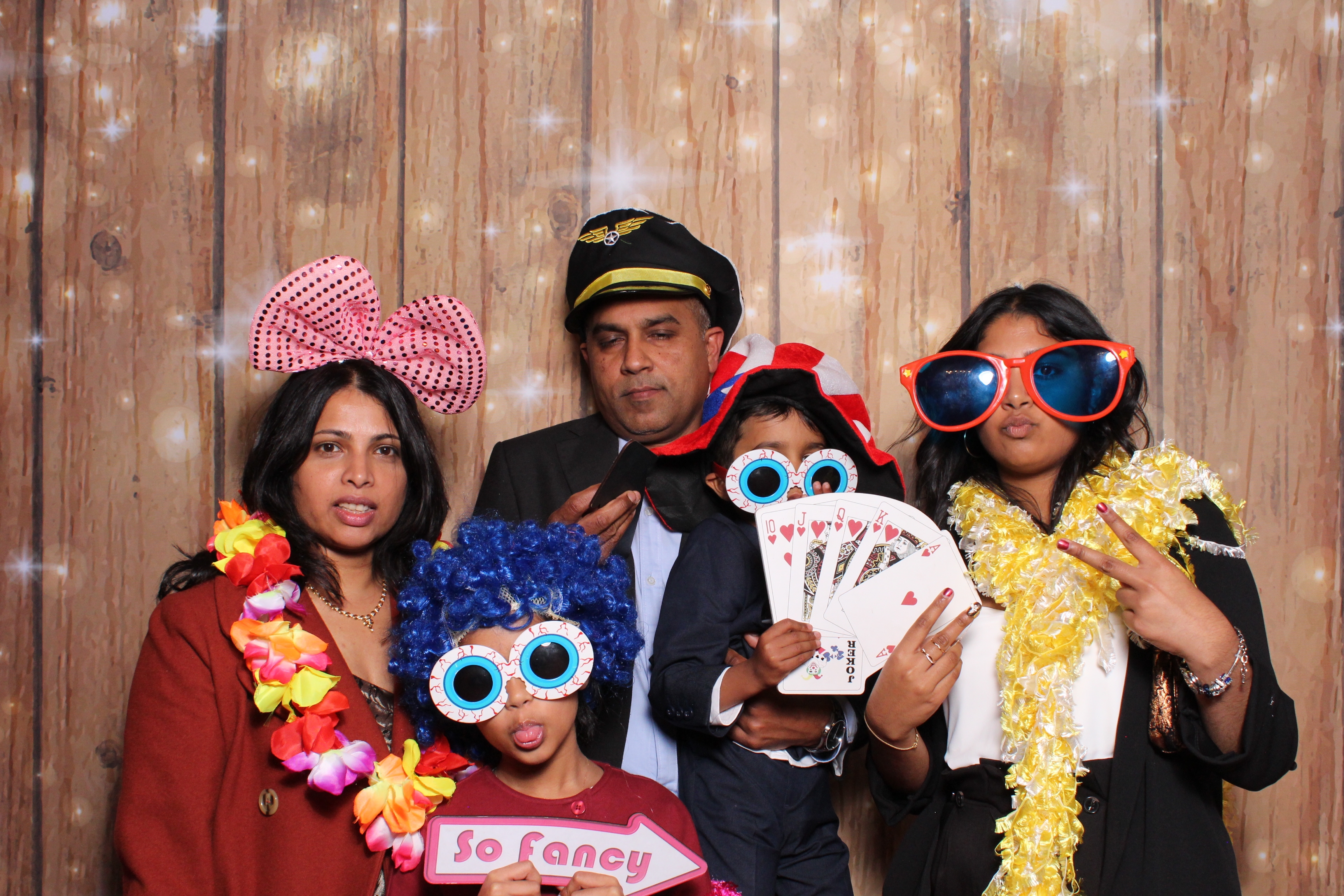 Damitha & Karen's Wedding  | View more photos from the event at gallery.magicimages.uk/u/MagicImages/Damitha-Karens-Wedding
